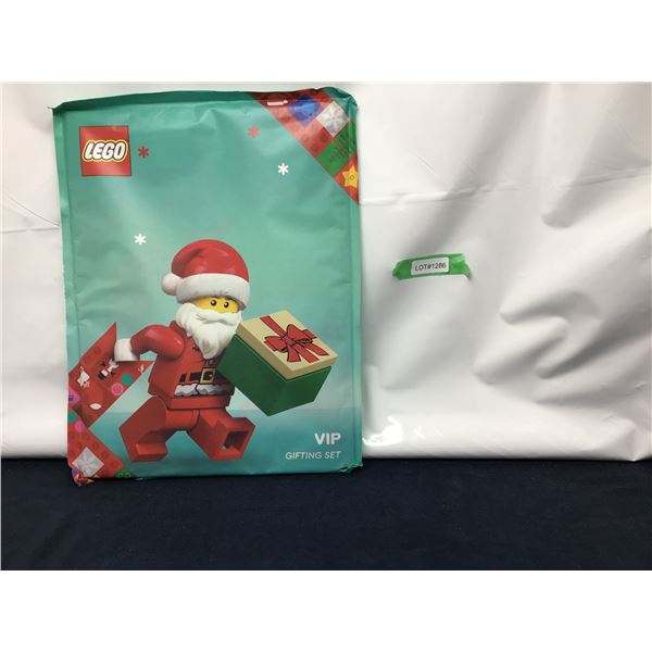 Lego Gifting Set  NIB