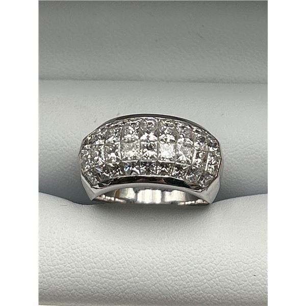 Ladies 18K White Gold Diamond Ring -APPRAISED $27,000