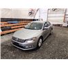 Image 3 : PARKSVILLE - 2014 VW PASSAT S, GREY, 134694 KMS, FRONT WHEEL DRIVE. - D096832