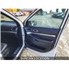 Image 28 : DUNCAN - 2016 FORD EXPLORER, WHITE, 191418 KMS, FOUR WHEEL DRIVE. - DA53977