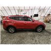 Image 11 : PARKSVILLE - 2016 HYUNDAI SANTA FE, RED, 157708 KMS, ALL WHEEL DRIVE. - J357356