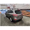 Image 21 : PARKSVILLE - 2011 HYUNDAI SANTA FE, GREY, 204491 KMS, FRONT WHEEL DRIVE. - D037929