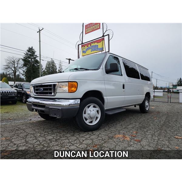 DUNCAN - 2006 FORD ECONOLINE E350, WHITE, 120199 KMS, REAR WHEEL DRIVE. - DB32361