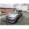 Image 4 : PARKSVILLE - 2016 KIA SOUL EV, SILVER, 86550 KMS, FRONT WHEEL DRIVE. - D017781