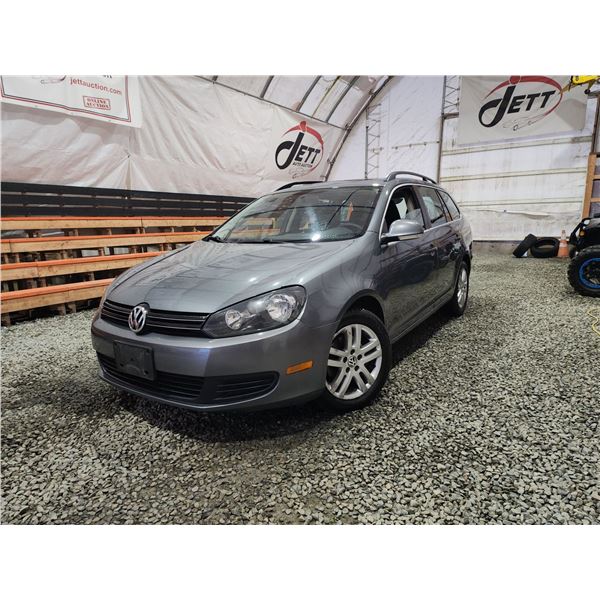 PARKSVILLE - 2011 VW GOLF WAGON, GREY, 251670 KMS, FRONT WHEEL DRIVE. - D658636