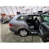Image 40 : PARKSVILLE - 2011 VW GOLF WAGON, GREY, 251670 KMS, FRONT WHEEL DRIVE. - D658636
