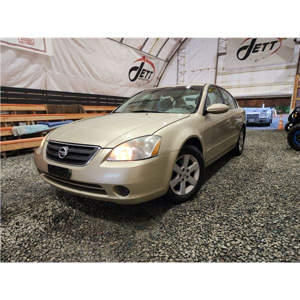 PARKSVILLE - 2003 NISSAN ALTIMA, GOLD, 159216 KMS, FRONT WHEEL DRIVE. - J124194
