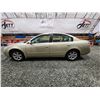 Image 24 : PARKSVILLE - 2003 NISSAN ALTIMA, GOLD, 159216 KMS, FRONT WHEEL DRIVE. - J124194
