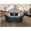 Image 5 : PARKSVILLE - 2014 NISSAN PATHFINDER, GREY, 165610 KMS, FOUR WHEEL DRIVE. - D731651