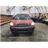 Image 6 : PARKSVILLE - 2009 HYUNDAI TUCSON, RED, 326904 KMS, ALL WHEEL DRIVE. - D167900