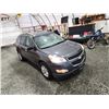 Image 10 : PARKSVILLE - 2011 CHEVY TRAVERSE, GREY, 165796 KMS, ALL WHEEL DRIVE. - D163633