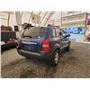 Image 14 : PARKSVILLE - 2006 HYUNDAI TUCSON, BLUE, 288053 KMS, ALL WHEEL DRIVE. - P455417