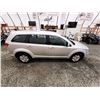 Image 12 : PARKSVILLE - 2012 DODGE JOURNEY, WHITE, 187322 KMS, FRONT WHEEL DRIVE. - D388602
