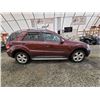 Image 11 : PARKSVILLE - 2009 MERCEDES ML320, RED, 285413 KMS, ALL WHEEL DRIVE. - P525310