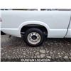 Image 24 : DUNCAN - 2002 CHEVROLET S10, WHITE, 197029 KMS, REAR WHEEL DRIVE. - D228263
