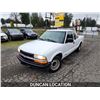 Image 2 : DUNCAN - 2002 CHEVROLET S10, WHITE, 197029 KMS, REAR WHEEL DRIVE. - D228263