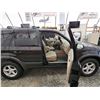 Image 36 : PARKSVILLE - 2005 FORD ESCAPE XLT, BLACK, 308315 KMS, FOUR WHEEL DRIVE. - DB34775