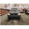 Image 5 : PARKSVILLE - 2005 FORD ESCAPE XLT, BLACK, 308315 KMS, FOUR WHEEL DRIVE. - DB34775