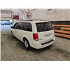 Image 21 : PARKSVILLE - 2013 DODGE CARAVAN, WHITE, 179891 KMS, FRONT WHEEL DRIVE. - D702426