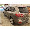 Image 21 : PARKSVILLE - 2011 HYUNDAI SANTE FE, GREY, 137772 KMS, FOUR WHEEL DRIVE. - D038101