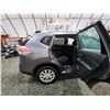 Image 40 : PARKSVILLE - 2016 NISSAN ROGUE, GREY, 217295 KMS, FOUR WHEEL DRIVE. - D746395