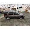 Image 13 : PARKSVILLE - 2005 FORD ESCAPE, GREY, 216241 KMS, FOUR WHEEL DRIVE. - JA64145