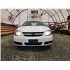 Image 5 : PARKSVILLE - 2005 CHEVY COBALT, WHITE, 206476 KMS, FRONT WHEEL DRIVE. - B550012