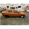 Image 12 : PARKSVILLE - 2006 PONTIAC PURSUIT, ORANGE, 126971 KMS, FRONT WHEEL DRIVE. - B826713