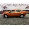 Image 23 : PARKSVILLE - 2006 PONTIAC PURSUIT, ORANGE, 126971 KMS, FRONT WHEEL DRIVE. - B826713