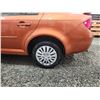 Image 29 : PARKSVILLE - 2006 PONTIAC PURSUIT, ORANGE, 126971 KMS, FRONT WHEEL DRIVE. - B826713