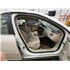 Image 40 : PARKSVILLE - 2008 BUICK LUCERNE, WHITE, 204148 KMS, FRONT WHEEL DRIVE. - B155006