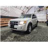 Image 2 : PARKSVILLE - 2008 FORD ESCAPE, BROWN, 251279 KMS, FOUR WHEEL DRIVE. NO RESERVE. - PA89142