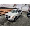 Image 4 : PARKSVILLE - 2008 FORD ESCAPE, BROWN, 251279 KMS, FOUR WHEEL DRIVE. NO RESERVE. - PA89142