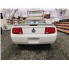 Image 18 : PARKSVILLE - 2007 FORD MUSTANG, WHITE, 174702 KMS, REAR WHEEL DRIVE. - D267925