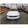 Image 7 : PARKSVILLE - 2007 FORD MUSTANG, WHITE, 174702 KMS, REAR WHEEL DRIVE. - D267925