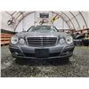 Image 5 : PARKSVILLE - 2007 MERCEDES E550, GREY, 202333 KMS, ALL WHEEL DRIVE. - D159593