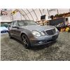 Image 8 : PARKSVILLE - 2007 MERCEDES E550, GREY, 202333 KMS, ALL WHEEL DRIVE. - D159593
