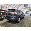 Image 14 : PARKSVILLE - 2014 NISSAN ROGUE, BLUE, 158634 KMS, ALL WHEEL DRIVE. - D858964