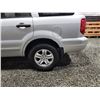 Image 29 : PARKSVILLE - 2005 HONDA PILOT, SILVER, 256520 KMS, ALL WHEEL DRIVE. - P000632