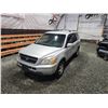 Image 4 : PARKSVILLE - 2005 HONDA PILOT, SILVER, 256520 KMS, ALL WHEEL DRIVE. - P000632