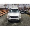 Image 7 : PARKSVILLE - 2005 HONDA PILOT, SILVER, 256520 KMS, ALL WHEEL DRIVE. - P000632