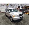 Image 9 : PARKSVILLE - 2005 HONDA PILOT, SILVER, 256520 KMS, ALL WHEEL DRIVE. - P000632