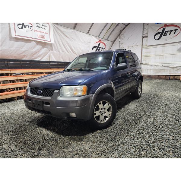 PARKSVILLE - 2004 FORD ESCAPE, BLUE, 288537 KMS, FOUR WHEEL DRIVE. - JB04271