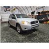 Image 8 : PARKSVILLE - 2008 TOYOTA RAV4, SILVER, 143454 MILES, FOUR WHEEL DRIVE. - D130718
