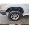 Image 17 : DUNCAN - 1999 FORD EXPLORER, WHITE, 338637 KMS "NO RESERVE" - DB36946