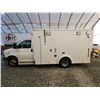 Image 16 : PARKSVILLE - 2011 CHEVY EXPRESS, WHITE, 372150 KMS, REAR WHEEL DRIVE. - P178206