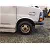 Image 18 : PARKSVILLE - 2011 CHEVY EXPRESS, WHITE, 372150 KMS, REAR WHEEL DRIVE. - P178206