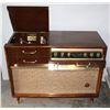 Image 2 : MARCONI HIFIDELITY STEREO CABINET RADIO HF436