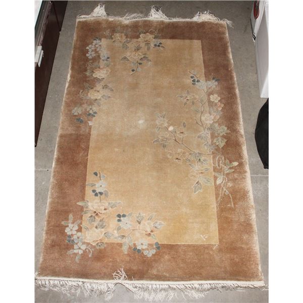 SILK RUG FROM HONG KONG