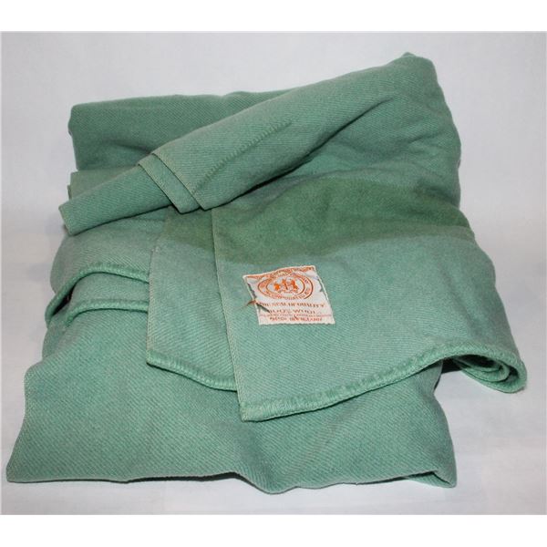 VINTAGE HUDSONS BAY COMPANY 4 POINT 100% WOOL